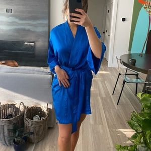 Victoria’s Secret / S/M / royal blue silk robe / great tie closures